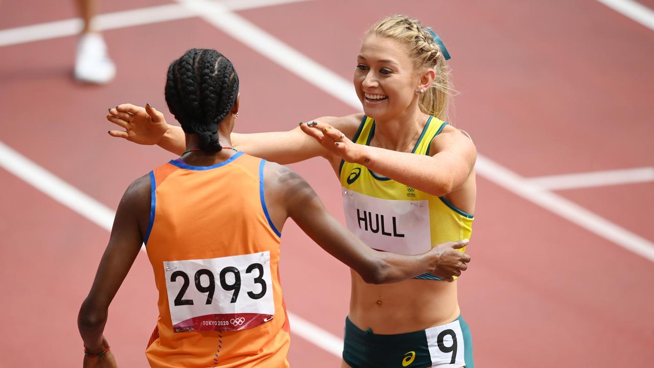 TOKYO, JAPAN - AUGUST 02: Jessica Hull is an outside shout at a medal in the 1500m. (Photo by Matthias Hangst/Getty Images)