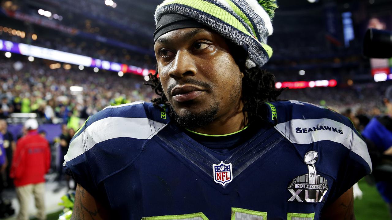 GLENDALE, AZ - FEBRUARY 01: Marshawn Lynch #24 of the Seattle Seahawks walks off the field at half time during Super Bowl XLIX at University of Phoenix Stadium on February 1, 2015 in Glendale, Arizona. (Photo by Christian Petersen/Getty Images)