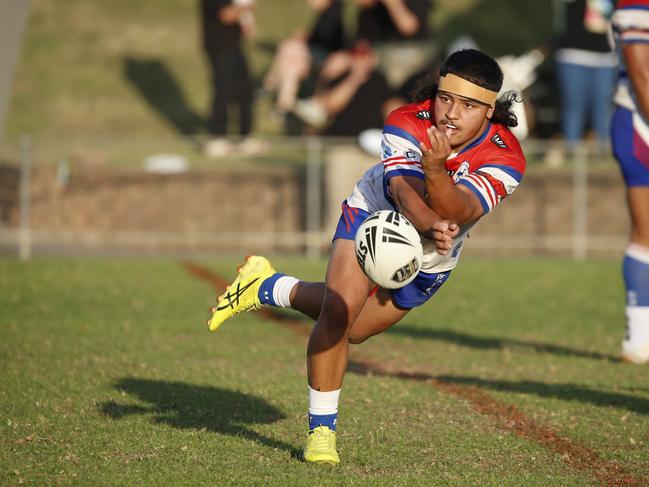 Albert Mahe for Emu Plains. Picture Warren Gannon Photography