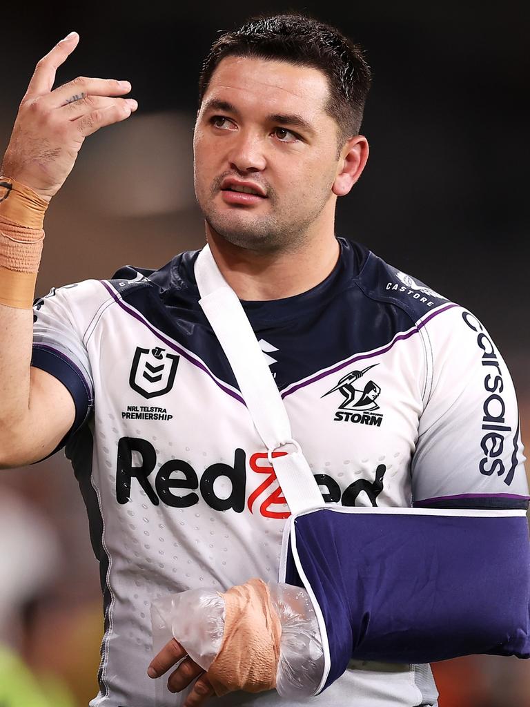 Brandon Smith is injured on the sidelines for a few more weeks. Photo by Mark Kolbe/Getty Images.