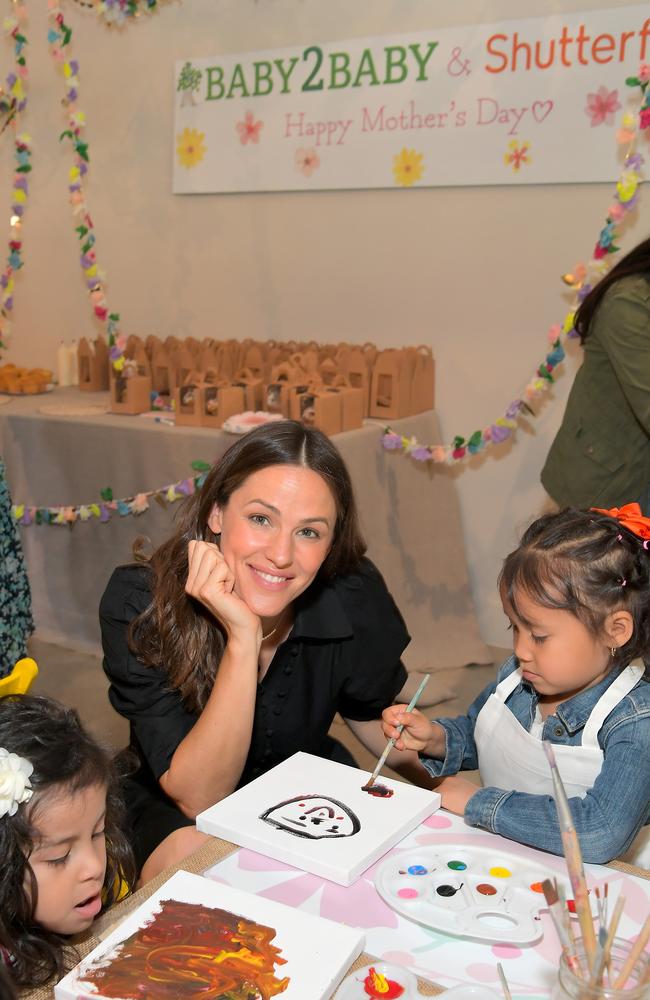Ugh she’s even kind to random kids, the woman’s a saint.