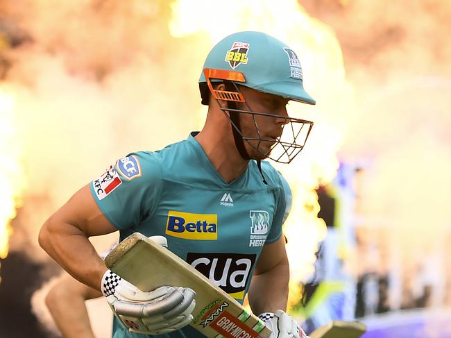 BRISBANE, AUSTRALIA - JANUARY 23: Chris Lynn of the Heat takes to the field during the Big Bash League match between the Brisbane Heat and the Sydney Sixers at The Gabba on January 23, 2020 in Brisbane, Australia. (Photo by Albert Perez/Getty Images)