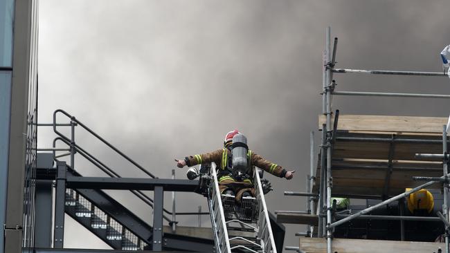 Firefighters fighting the blaze at the SkyCity Convention Centre in Auckland's CBD. (Photo by Phil Walter/Getty Images).