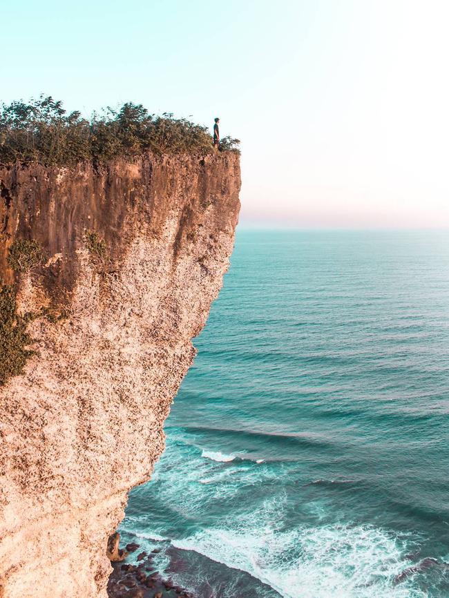 The Pecatu cliff. Picture @anggasant T