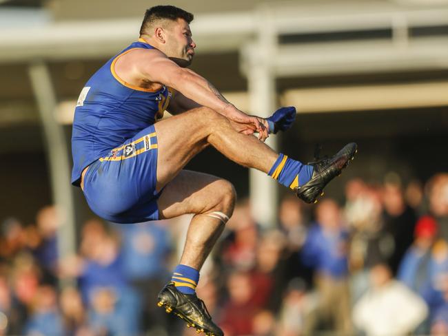 Marc Holt kicks his 999th goal for Cranbourne in 2018 . Picture: Valeriu Campan