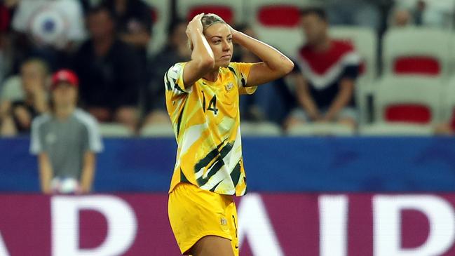 NICE, FRANCE - JUNE 22: Alanna Kennedy of Australia leaves the pitch after receiving a red card during the 2019 FIFA Women's World Cup France Round Of 16 match between Norway and Australia at Stade de Nice on June 22, 2019 in Nice, France. (Photo by Richard Heathcote/Getty Images)