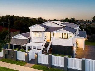 Auction blog: Construction boss sells own home for $3.9m