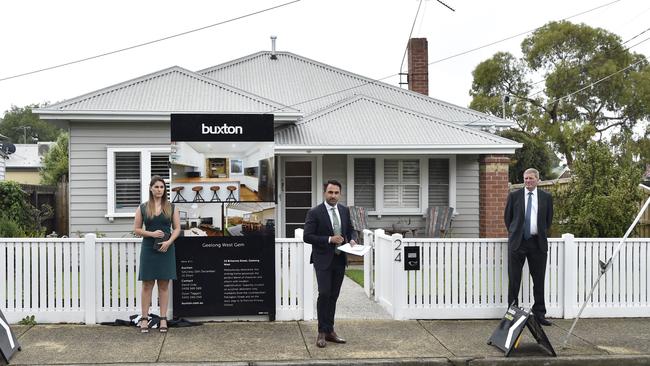 Restrictions on auctions and open homes in Melbourne had been due to be lifted this weekend from a maximum of 20 people to 50, but these plans were put on hold. Picture: Alan Barber