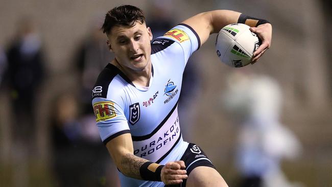 Cronulla's Bronson Xerri and Cowboy's Tom Opacic during NRL match between the Cronulla Sharks and North Queensland Cowboys at Pointsbet Stadium. Picture. Phil Hillyard