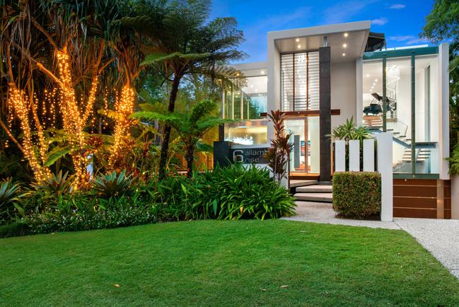 LITTLE COVE DREAMING: A jaw-dropping property in a sought-after, exclusive Noosa suburb has become available for a cool $7 million.