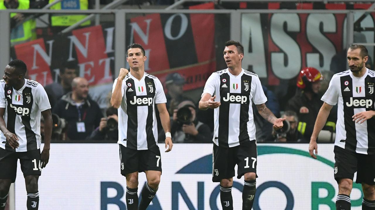 Ronaldo Scored 18th Goal in 14 Games to Save Juventus Against AC Milan