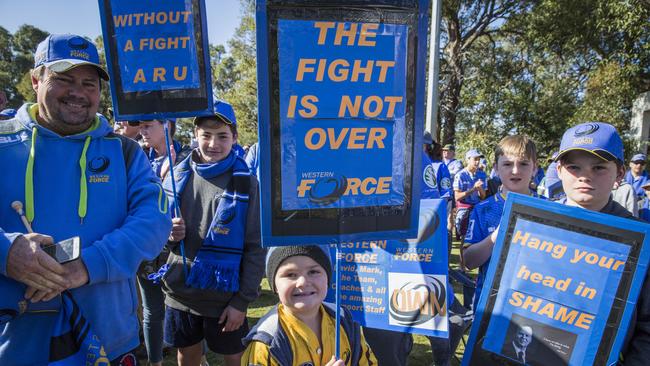 Force supporters campaign against the Super Rugby club's axing by the ARU.