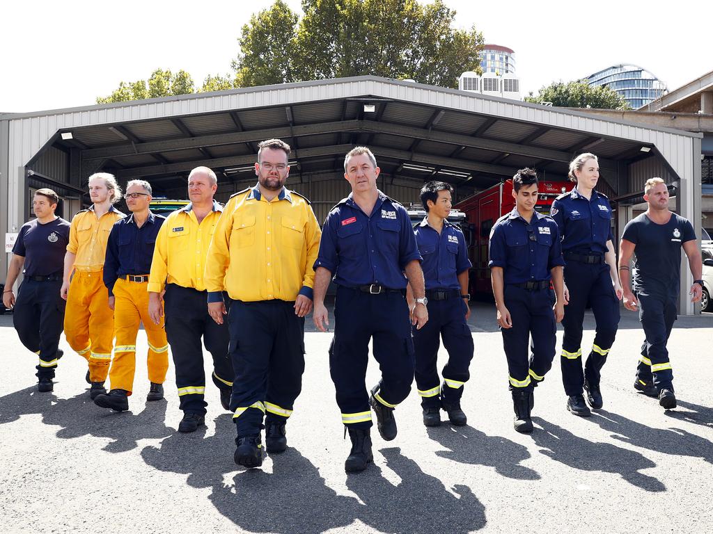 Bushfires NSW: Firefighters Cheat Death In Balmoral To Save 30 Lives ...