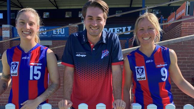 Port Melbourne VFLW coach Sean Buncle and co-captains Mel Kuys and Claire Dyett.