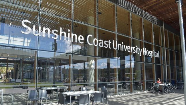 Tour of the Sunshine Coast University Hospital (SCUH).Exterior of the building.