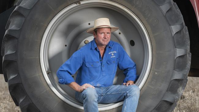 Brett Hosking is one of three former VFF Grains Group presidents who is seeking farmer support to oust the four remaining board members of the VFF.