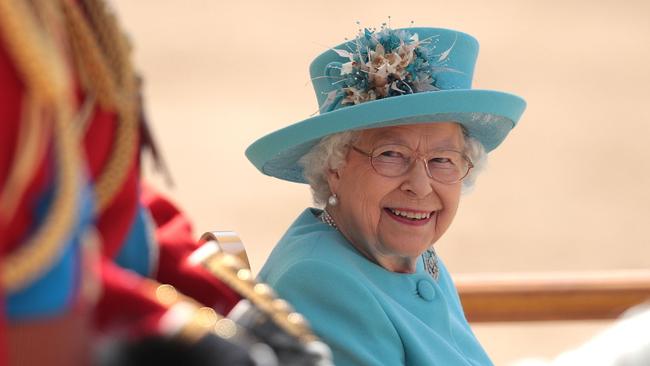 Queen Elizabeth II looks ravishing in turquoise. Picture: Dan Kitwood/Getty Images