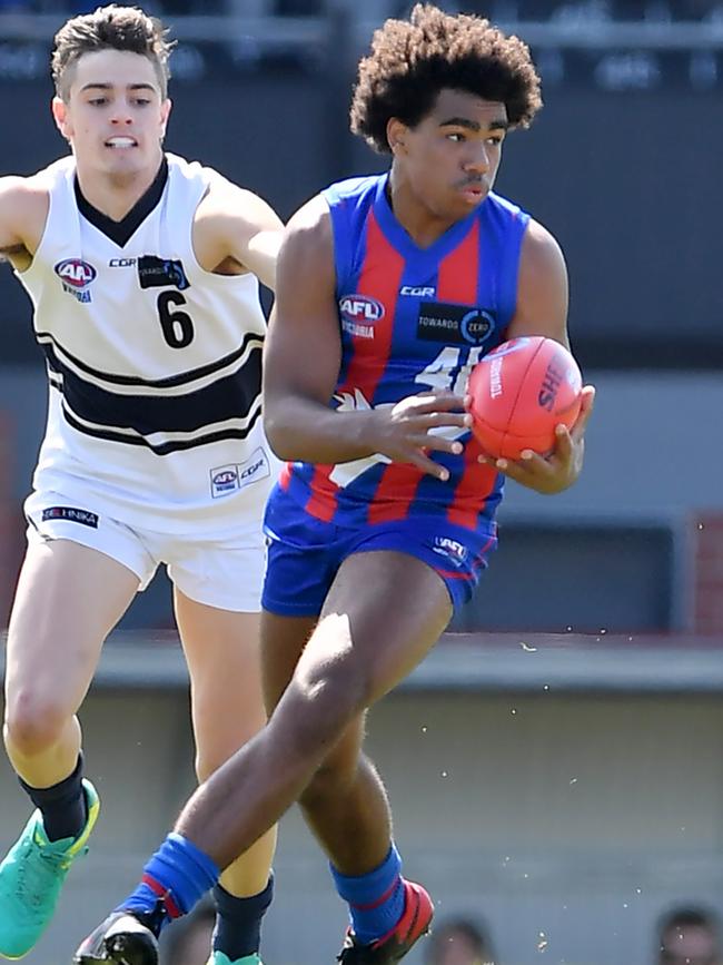 Quaynor playing for the Chargers in 2017. Picture: Andy Brownbill