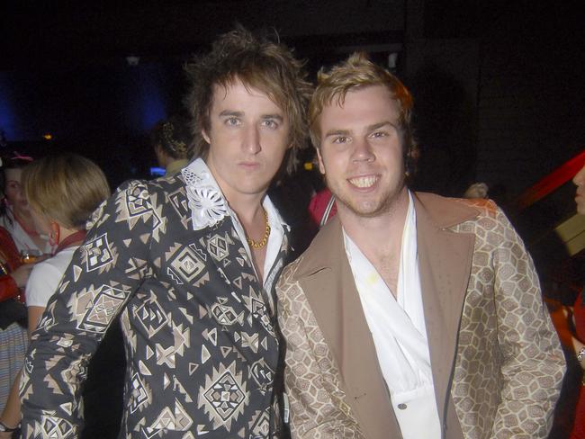 Steve Challenger and Peter Milles (Brisbane); Abnormal Formal, Nova's annual listener party, The Met Fortitude Valley 22/2/08