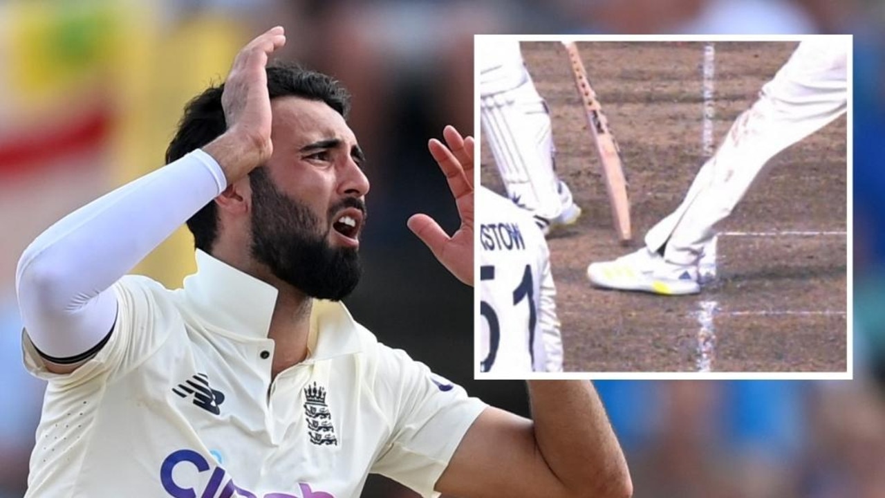 Saqib Mahmood is cruelly denied a maiden Test wicket.