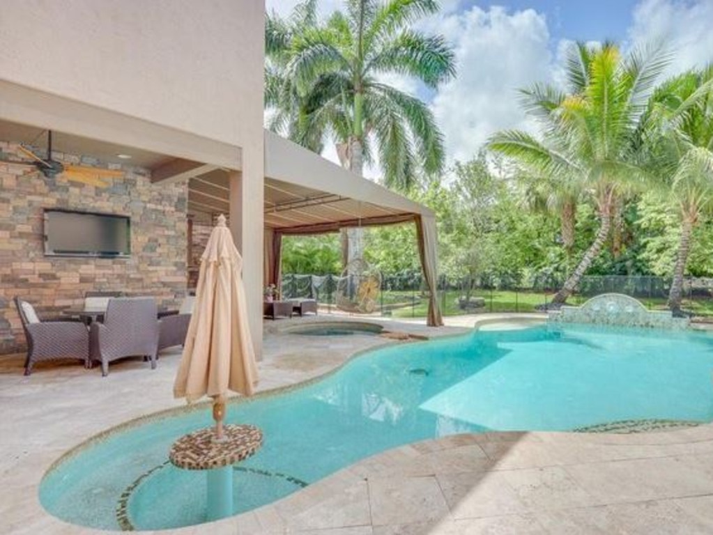 When you're super rich, a pool is mandatory. Picture: Realtor