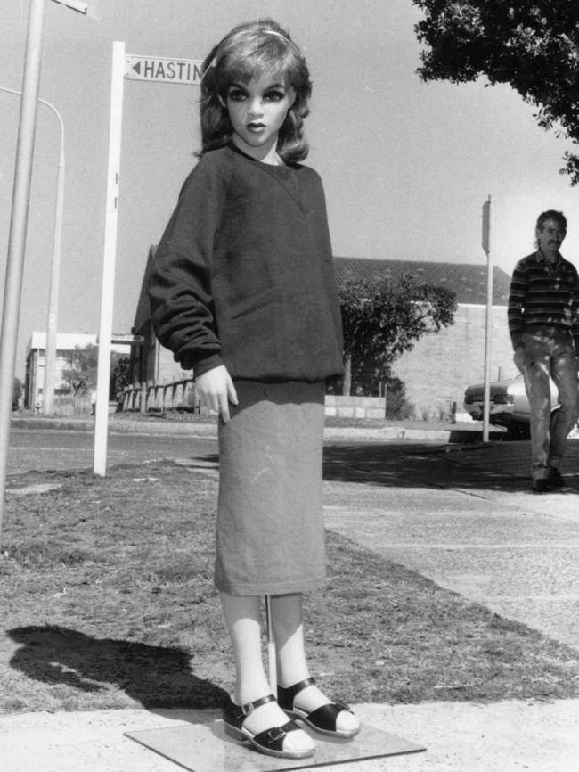 A lifelike mannequin was used in an attempt to jog people’s memories.