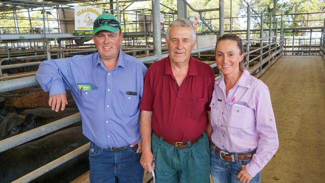 Bungador farmers Simon and Steven Arundell with Mary Wilson. Picture: Rachel Simmonds