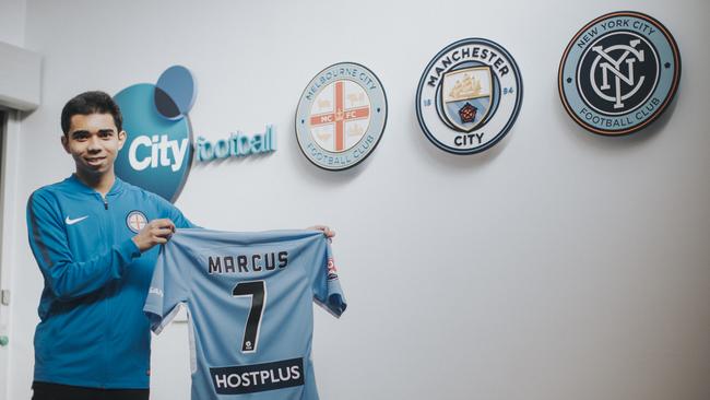 FIFA esports player Marcus Gomes signs for Melbourne City.