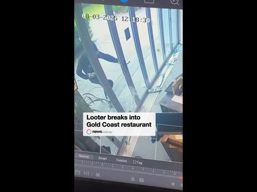 Looter breaks into Gold Coast restaurant