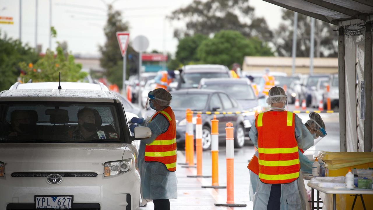 Large queues at drive-through testing centres at the Shepparton sport precinct on October 15. Mass COVID -19 testing occurred in Shepparton after truck driver from Melbourne spread coronavirus into the area. Picture: NCA NewsWire / Sarah Matray