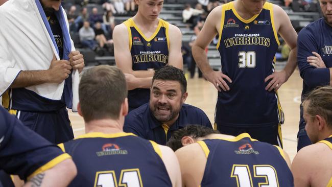 Pakenham Warriors coach Rob Roberts. Photo: Basketball Victoria.