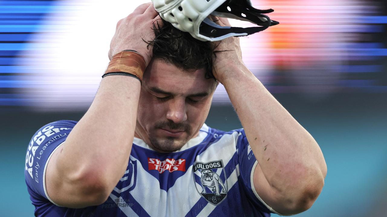 Reed Mahoney of the Bulldogs is seen dejected at full time after the match between Canterbury Bulldogs and Newcastle Knights at Accor Stadium. Photo by Jeremy Ng/Getty Images