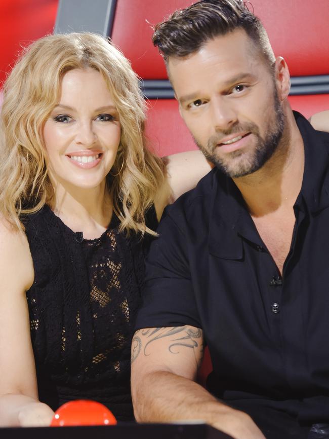 Former The Voice coaches Kylie Minogue and Ricky Martin. Picture: Nine.