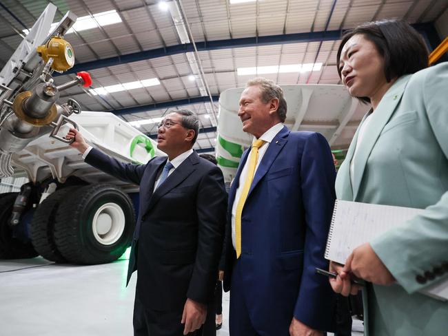 China's Premier Li Qiang inspects a hydrogen refuelling truck as Executive Chairman of Fortescue Andrew Forrest (C) looks on at the Fortescue Hazelmere research and development facility in Perth. Picture: AFP