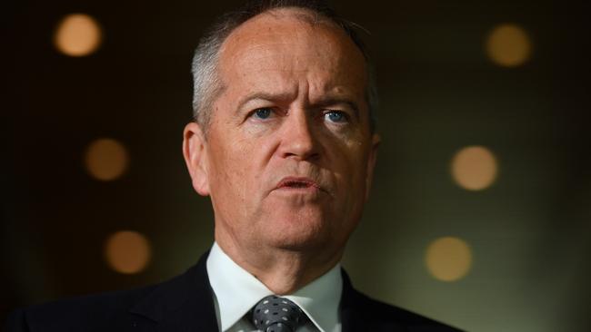 Bill Shorten has called for Dyson Heydon to be stripped of his Order of Australia honour. Picture: AAP