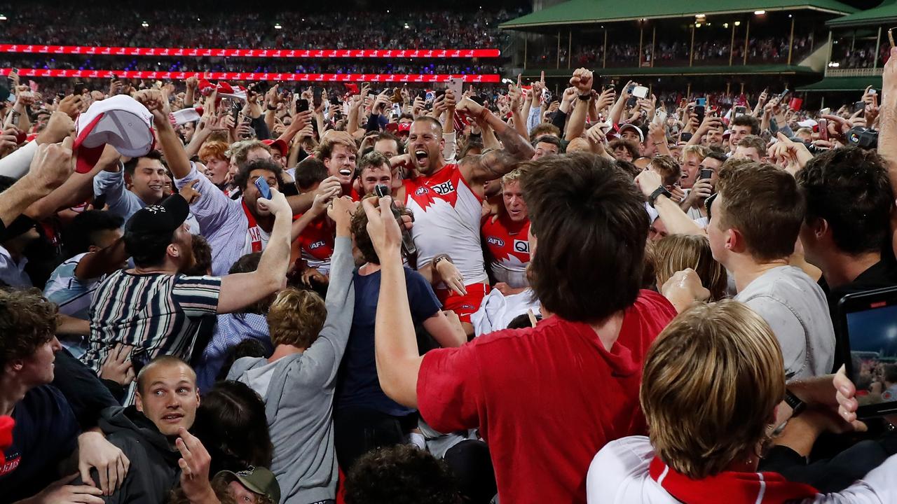 All hail the king. (Photo by Michael Willson/AFL Photos via Getty Images)