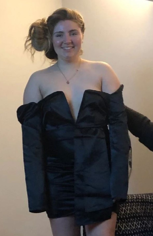 Woman reveals awkward fashion fail which saw her boobs 'explode' out of  tummy cut-out in dress