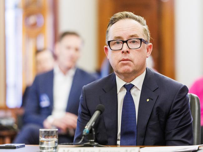 MELBOURNE, AUSTRALIA - Newswire Photos August 28, 2023: Qantas CEO Alan Joyce during a senate hearing into the cost of living. Picture NCA NewsWire / Aaron Francis