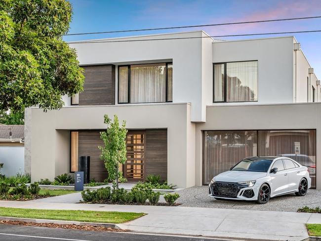 525 Henley Beach Road, Fulham