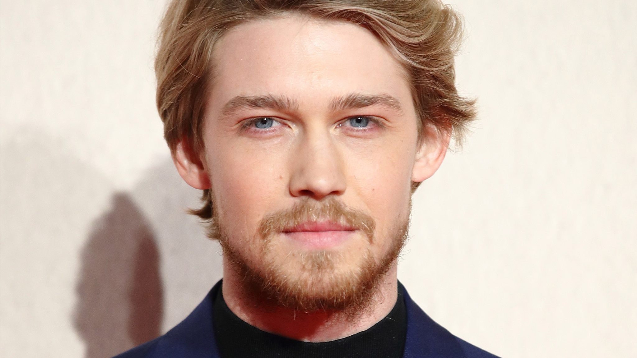 Joe Alwyn, Taylor Swift's boyfriend, says an open relationship would be  'exhausting