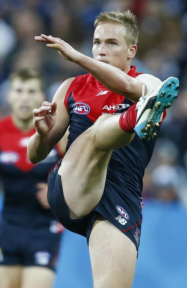 Vince boots a goal against the Cats. Photo: Michael Klein.