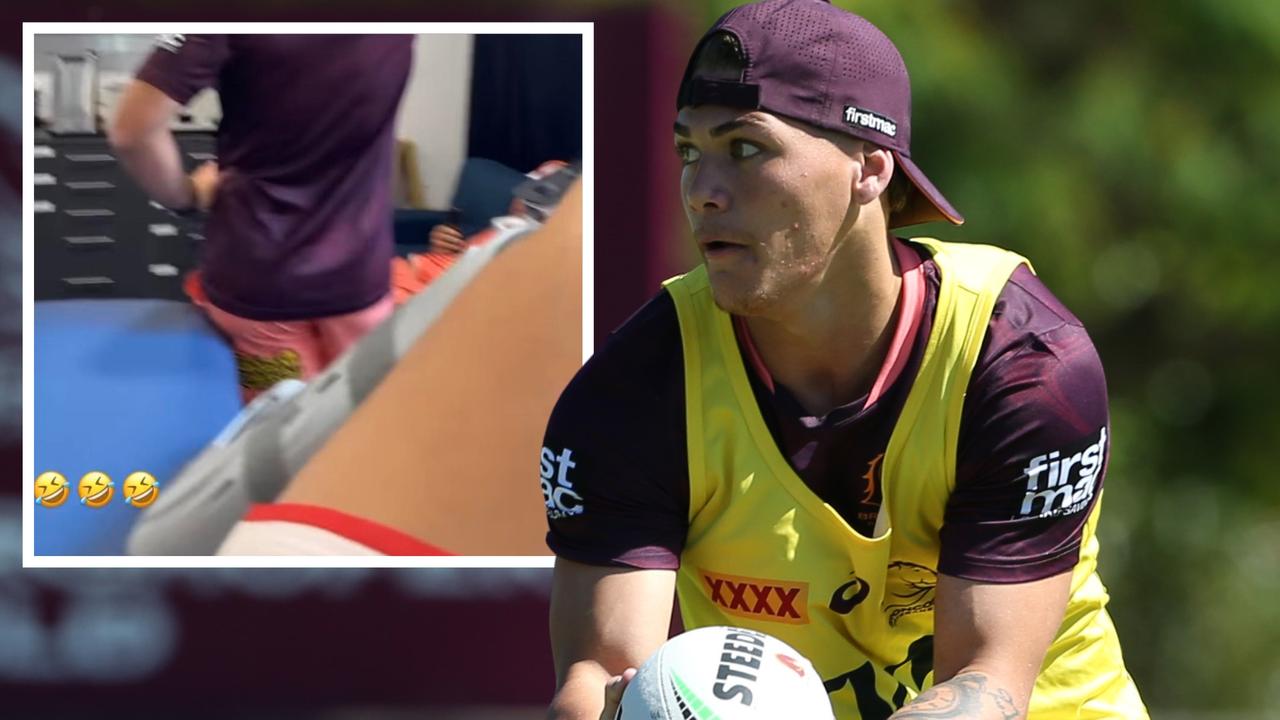 Reece Walsh Injury Picture Broncos Explain Star Recruit S Instagram   F3823a1836171003d7b06ec738d26d42