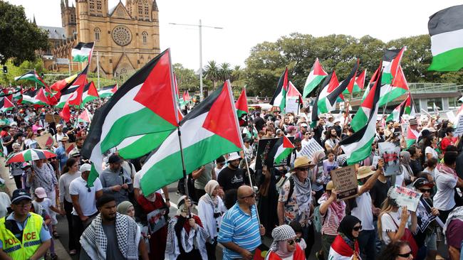 SYDNEY, AUSTRALIA - NewsWire Photos JANUARY 28, 2024:Thousands of Pro-Palestinians marched from Hyde Park o Belmore Park (near Central Station) today in support of a cease fire in Gaza. Picture: NCA NewsWire / David Swift