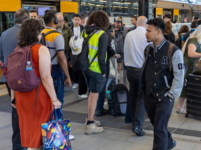 The Daily Telegraph Tuesday 18 February 2025Trains - central stationCommuters catching the train at Central train station. Concerns for delays this week on the rail network.Picture Thomas Lisson