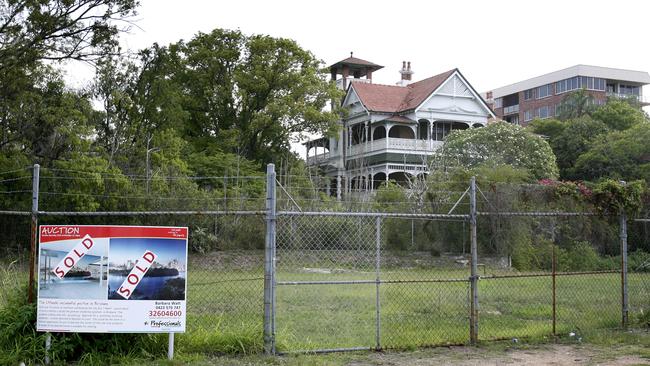 1 Leopard St Kangaroo Point was a vacant lot when it was snapped up in 2007 by Anthony Barakat. Picture: Jono Searle