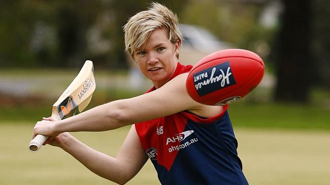 Ex-cricketer Jess Cameron will play in the AFL Women’s League. Picture: Wayne Ludbey