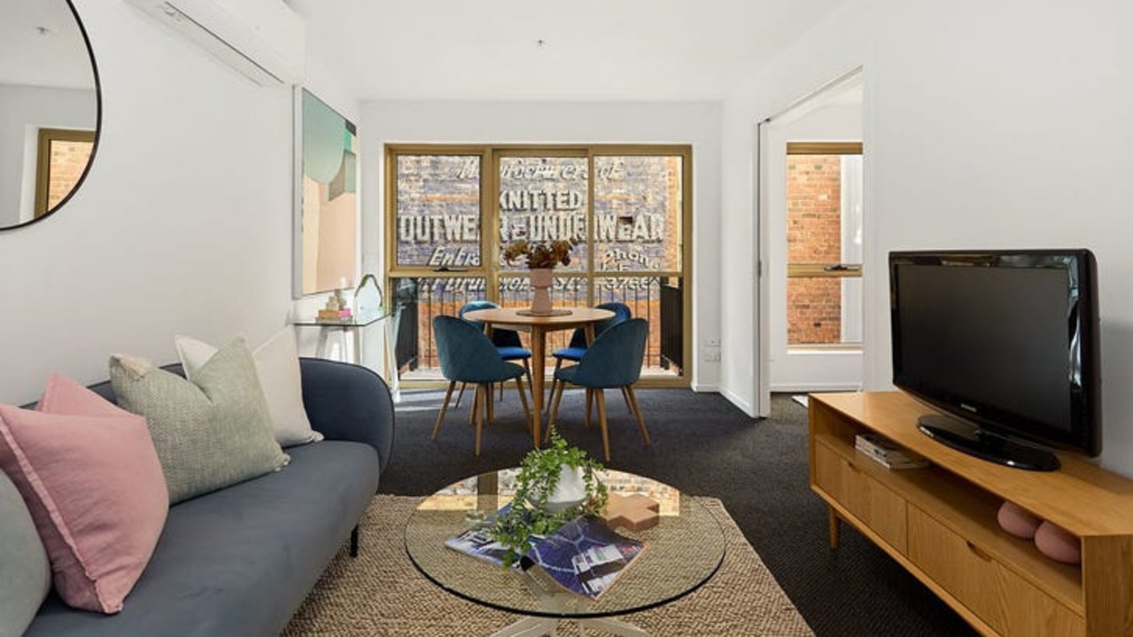 With a $295,000 asking price <a href="https://www.realestate.com.au/property-apartment-vic-carlton-145678012" target="_blank">204/2-20 Finlay Place, Carlton</a>, could sustain the kind of yield that would have interest rates covered if there were multiple hikes.