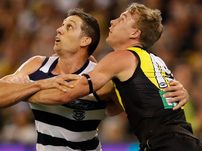 MELBOURNE, AUSTRALIA - SEPTEMBER 20: Harry Taylor of the Cats and Tom Lynch of the Tigers compete for the ball during the 2019 AFL Second Preliminary Final match between the Richmond Tigers and the Geelong Cats at the Melbourne Cricket Ground on September 20, 2019 in Melbourne, Australia. (Photo by Michael Willson/AFL Photos via Getty Images)