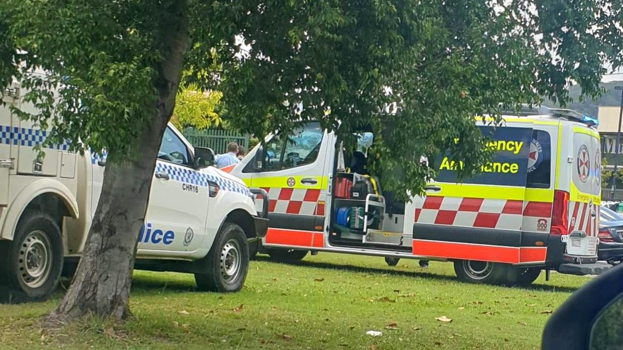 Paramedics Rush To Local Man Who Collapsed In CBD Park | Daily Telegraph