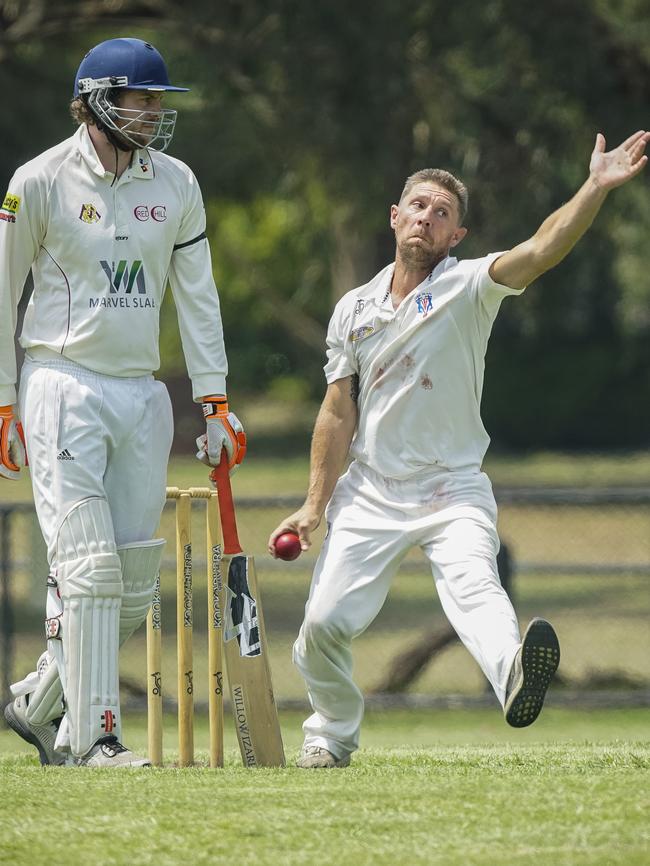 Long Island’s Chris Hocking goes at Red Hill. Picture: Valeriu Campan